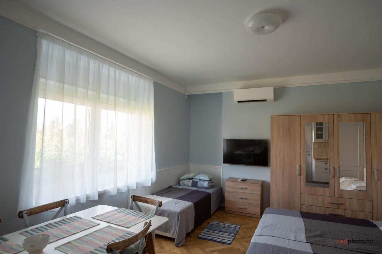 Zefir Apartments Balatonfüred Екстериор снимка