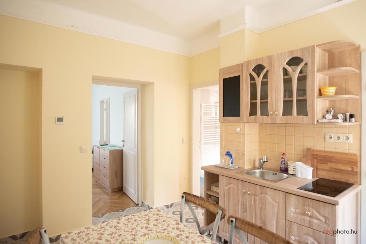 Zefir Apartments Balatonfüred Екстериор снимка