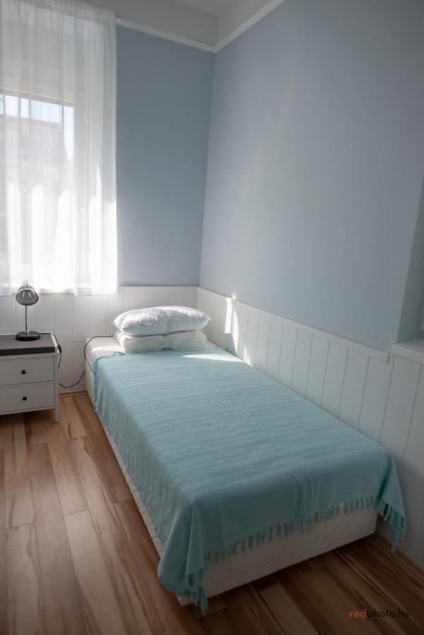 Zefir Apartments Balatonfüred Екстериор снимка